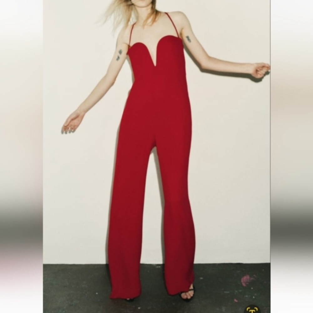 ZARA STUDIO NWT LIMITED EDITION RED JUMPSUIT SIZE LARGE